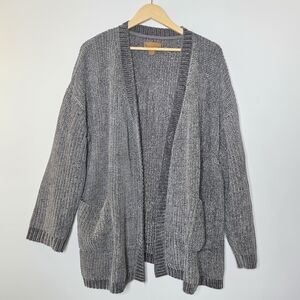 Koolaburra by UGG thick grey chenille oversized pocket front cardigan sweater